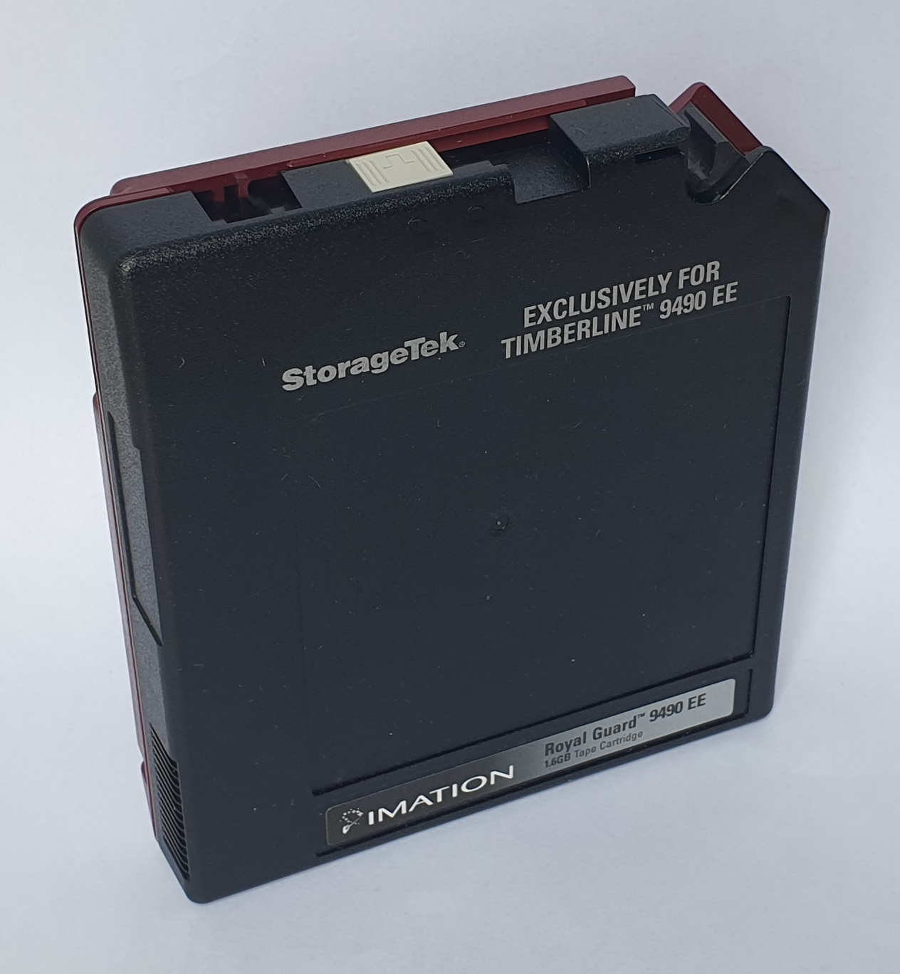 STK STC StorageTek Jesse 
                        Aweida John Neale John Michael Neale Tape library StorageTek SL8500 StorageTek PowderHorn 9310